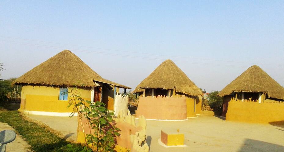 Gulabi Pathan Homestay, Bhuj 4